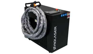 Portátil vs. Máquinas de soldadura tradicionales: una comparación de eficiencia y rendimiento